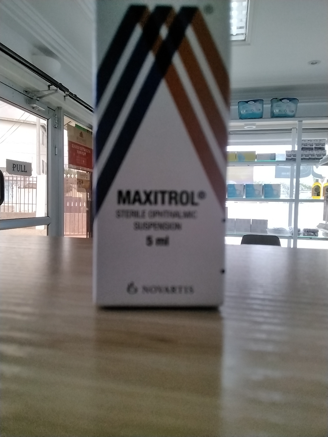 Maxitrol eye drop