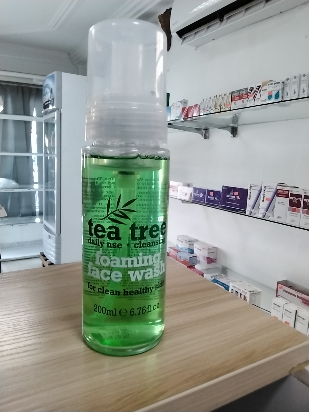 Tea tree foaming wash 