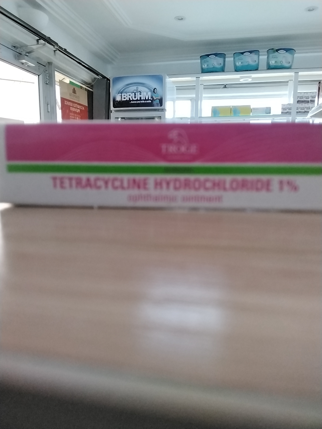 Tetracycline hydrochloride eye drop